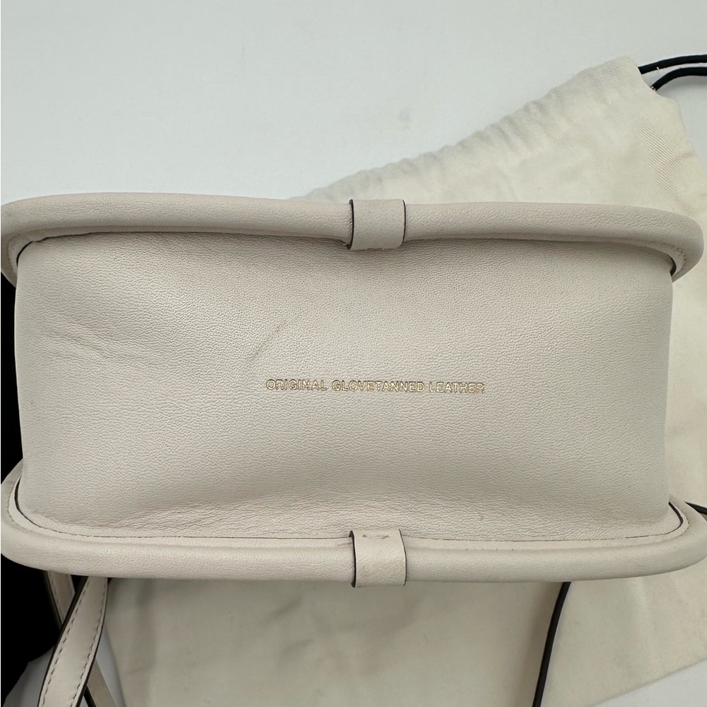 Coach x Richard Bernstein “Jello Heart” Crossbody Bag - Picture 9 of 14
